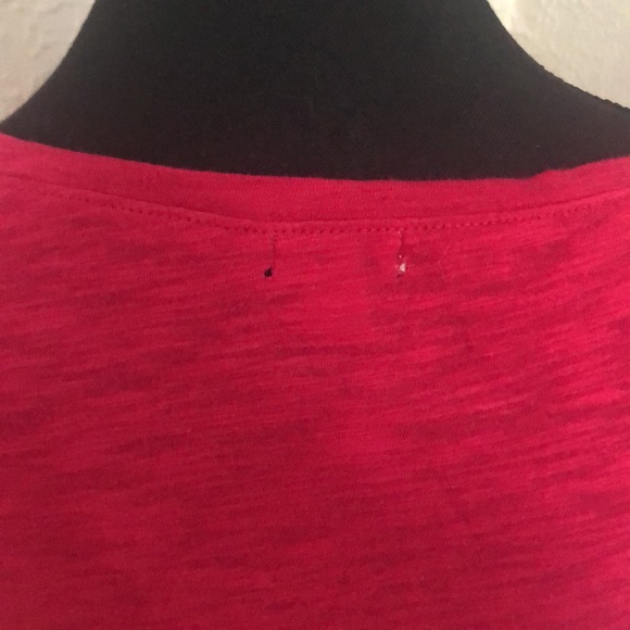 Ladies Dark Pink Guess T-Shirt - Size Small - Picture 6 of 7